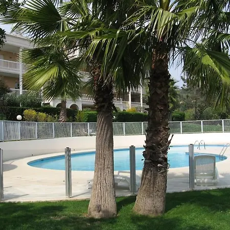 Apartment Indiana Yourhosthelper Mandelieu